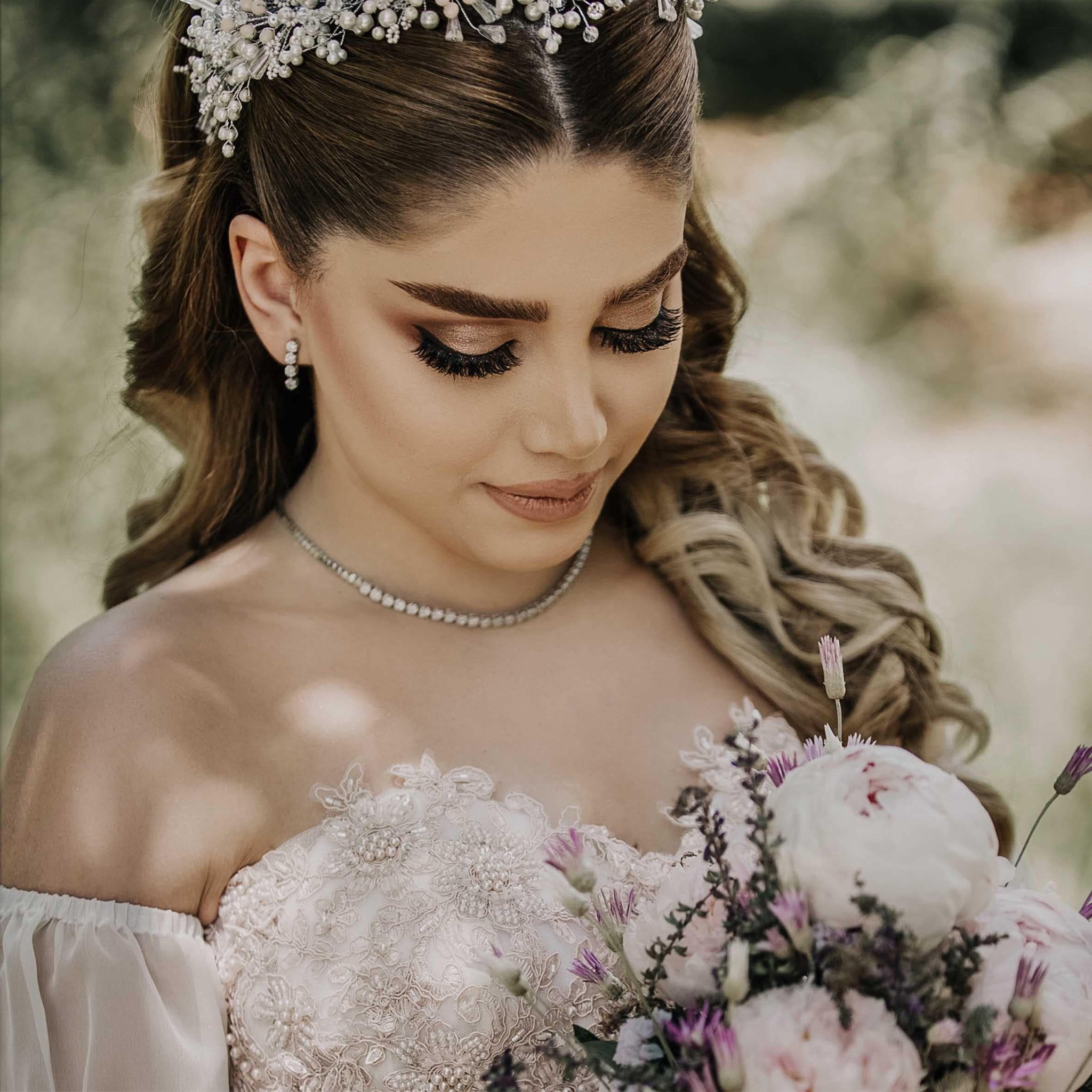40 Stunning Bridal Hairstyles from Real Weddings that We love | Bridal Look  | Wedding Blog